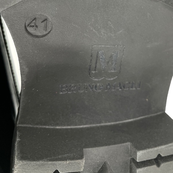 BRUNO MAGLI Black Patent Leather Chunky Sole Heeled Loafers Womens Size 41 / 9.5 - Picture 8 of 9